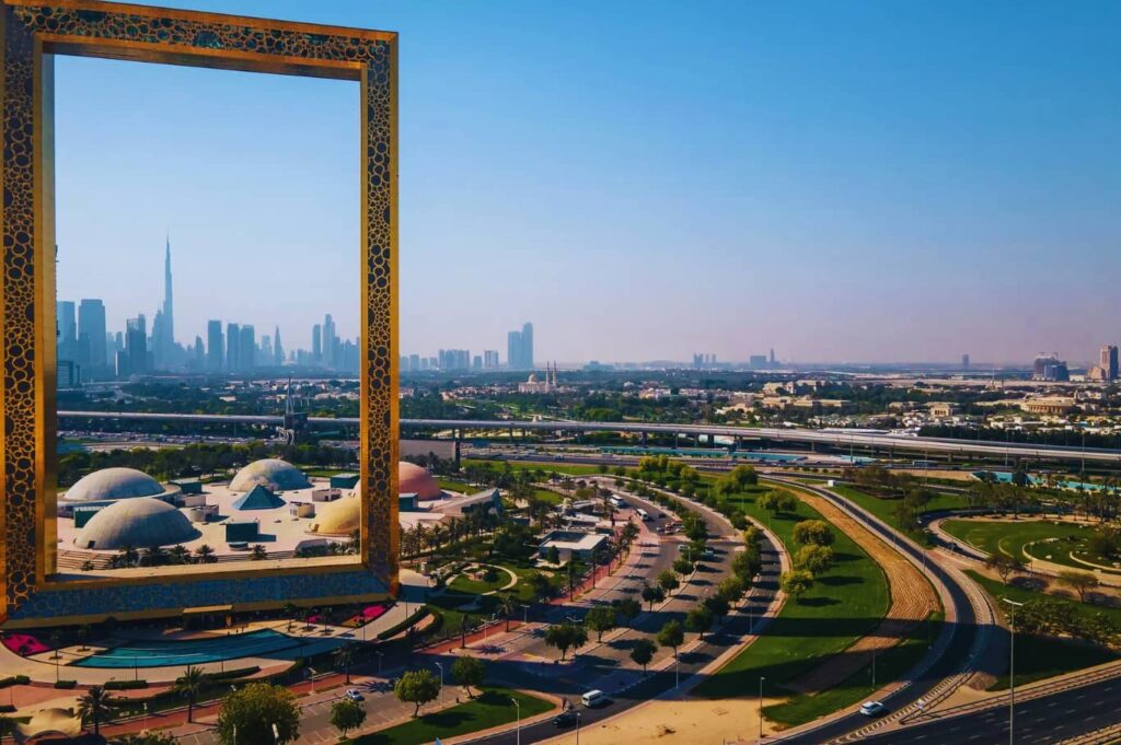 View the largest frame in the world, measuring 150 meters in height and 95 meters in width.