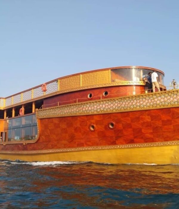 Ocean Empress Dinner Cruise