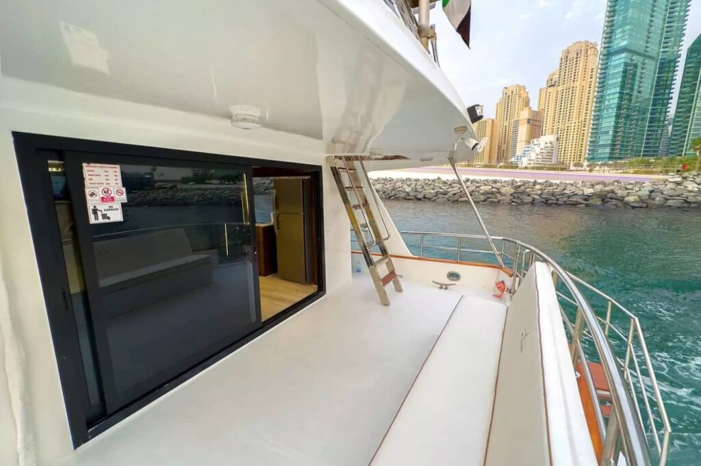 70 FT Seamaster Luxury Yacht Dubai