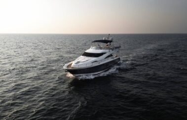 68 FT Platinum Premium Yacht Luxury on the Water