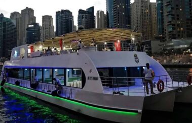 Mona Lisa Dinner Cruise Dubai Marina Dinner