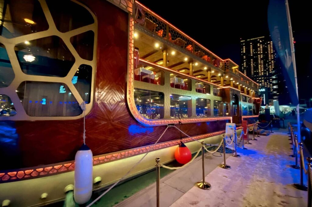 Ocean Empress Dinner Cruise