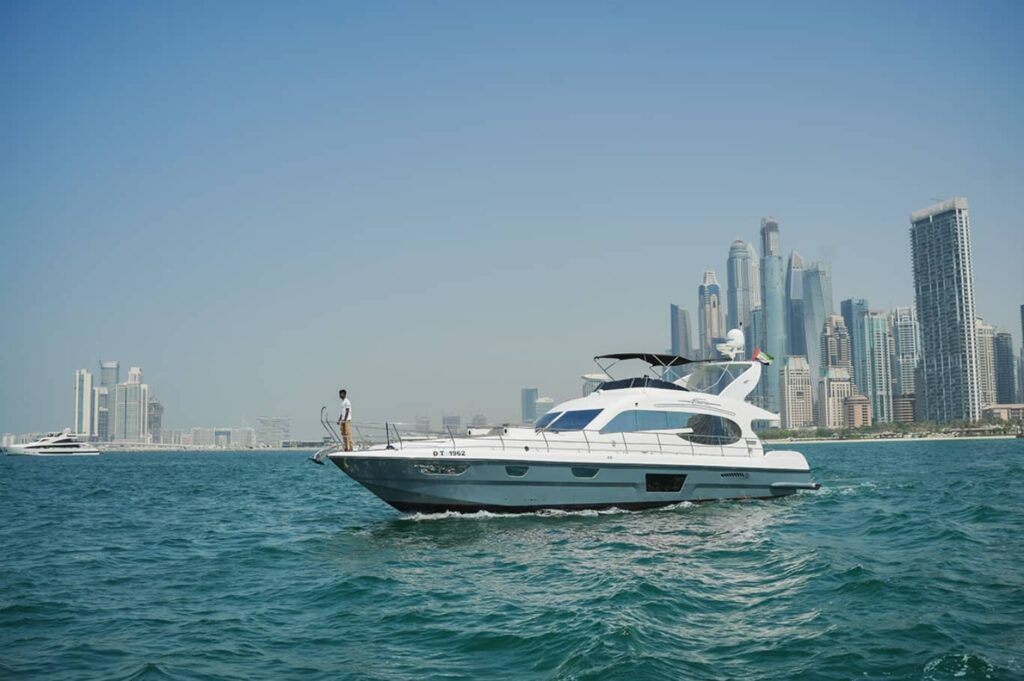 72 FT SuperFly Siddi Yacht Tour Luxury on Water