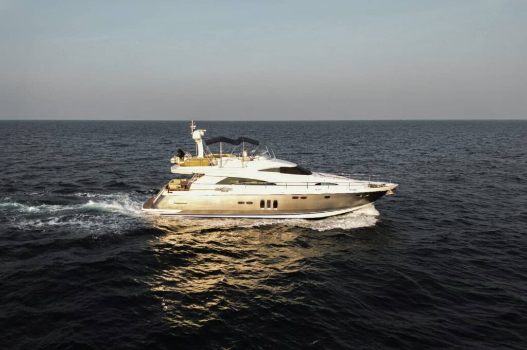 68 FT Platinum Premium Yacht Luxury on the Water