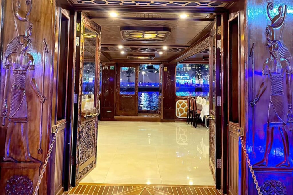 Ocean Empress Dinner Cruise