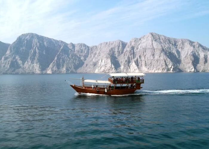 Musandam Dibba Tour with Dhow Cruise Fishing