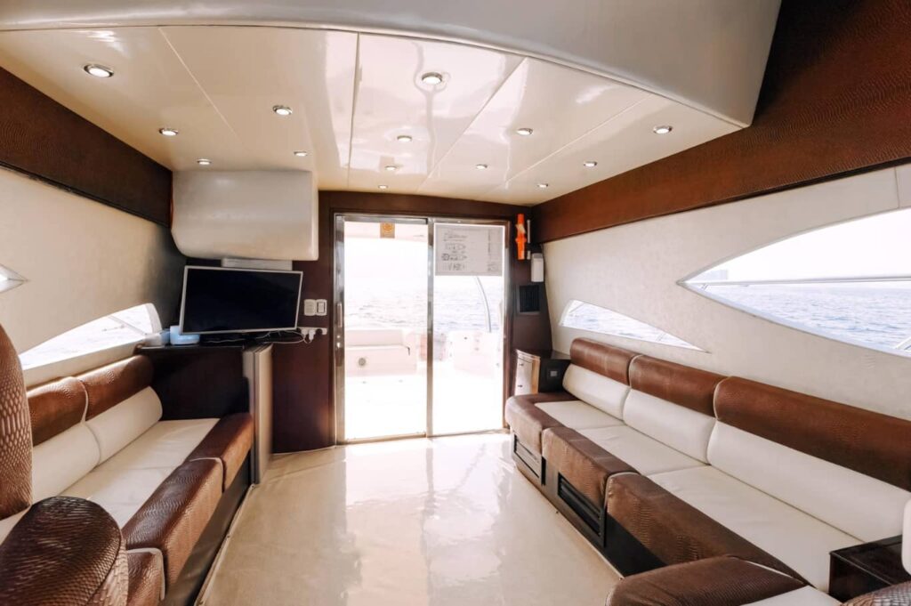 50 FT Seamaster 1 Yacht Living Rooms