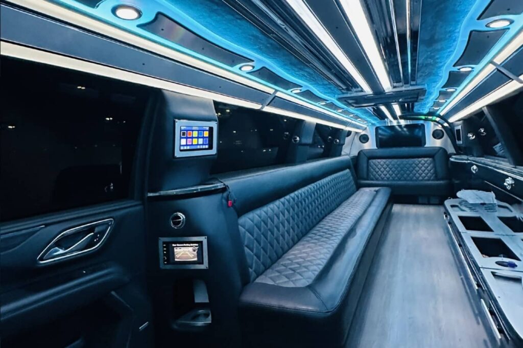 GMC Yukon Diamond Edition Limousine Power Door Locks