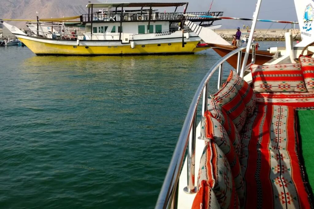 Musandam Dibba Tour with Dhow Cruise Kayaking