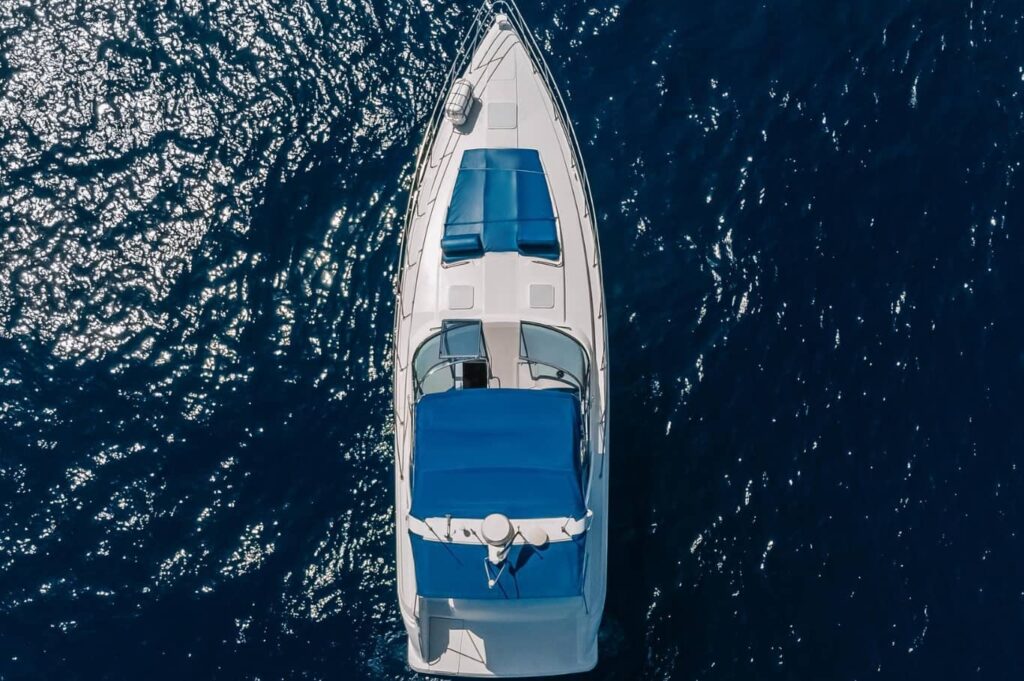 40 FT Seamaster Yacht Bedrooms