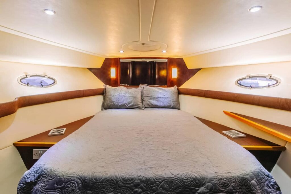 50 FT Seamaster 1 Yacht Bedrooms