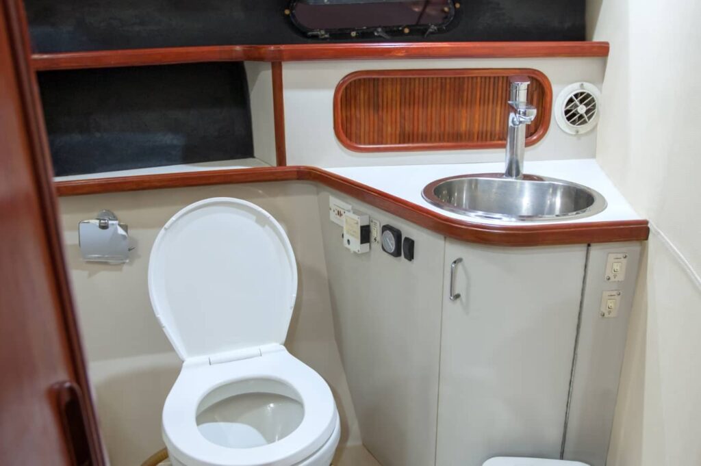 45 FT Seamaster Yacht Toilets