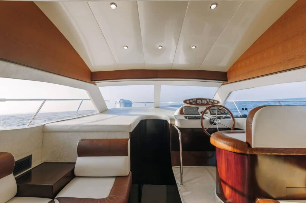 50 FT Seamaster 1 Yacht Bedrooms