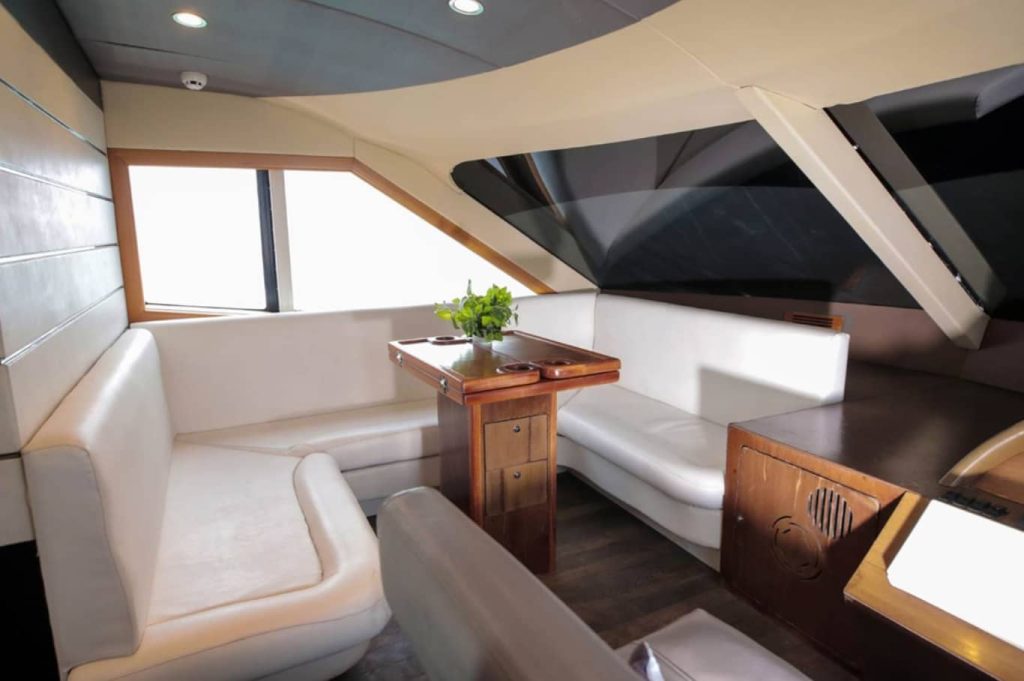 95 FT Black Pearl Yacht Dubai Sofa Set