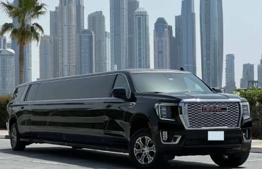 GMC Denali Limousine Ride in Dubai (1)